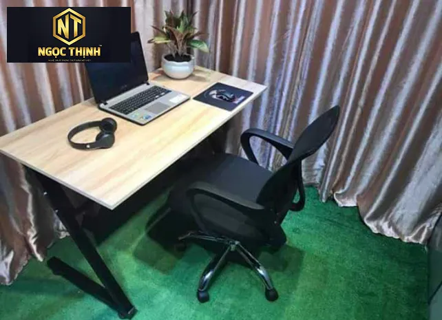 Xưởng Nội Thất Ngọc Thịnh - Bàn làm việc văn phòng bằng gỗ công nghiệp thiết kế hiện đại, tiện lợi